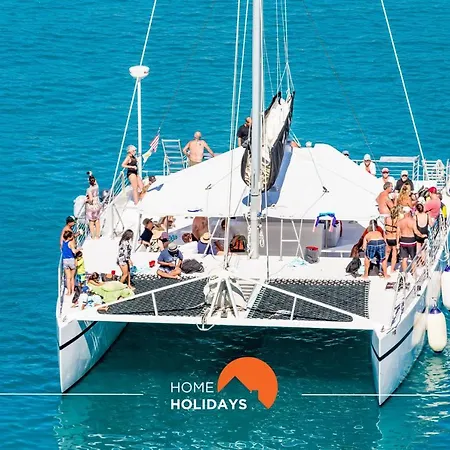 #142 Spacious With Garden, Pool And Private Park 3*